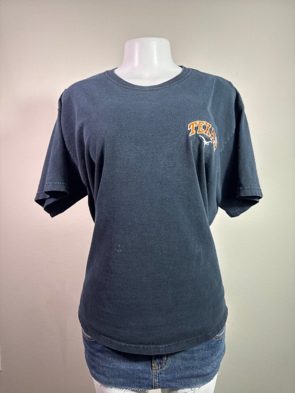 Vintage Steve & Barry's Texas embroidered t-shirt – Women's Used Clothing